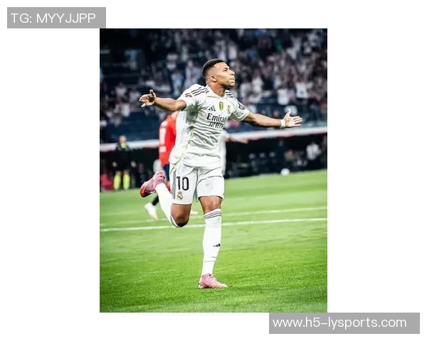 姆巴佩西甲前9轮狂轰10球追平C罗纪录成皇马新星 姆巴佩西甲前9轮狂轰10球追平C罗纪录成皇马新星