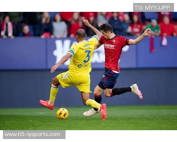 科贝尔失误致小贝林厄姆被断球后红牌离场引发争议